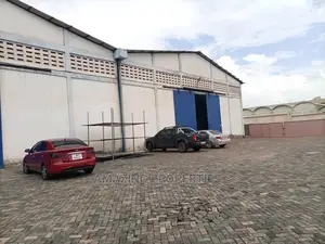 For Rent 1000sqm Were House
