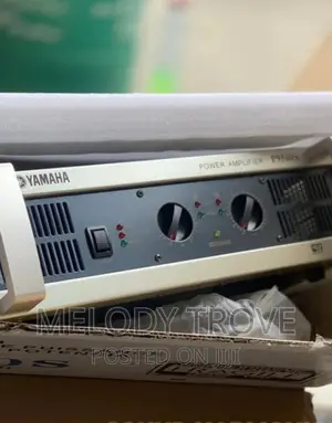 Yamaha P9500S Amplifier