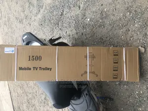 Rear Feet Mobile Tv Stand/Trolley for Led/LCD 32-70"
