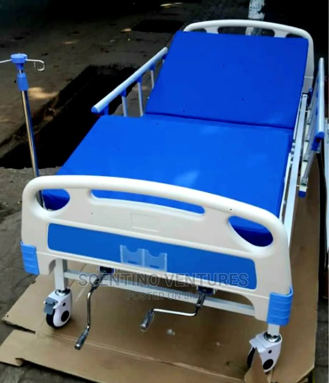 2 Crank Hospital Bed With Mattress and Accessories