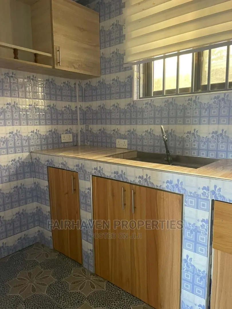 1bdrm Apartment in Tseaddo, Burma Camp for Rent