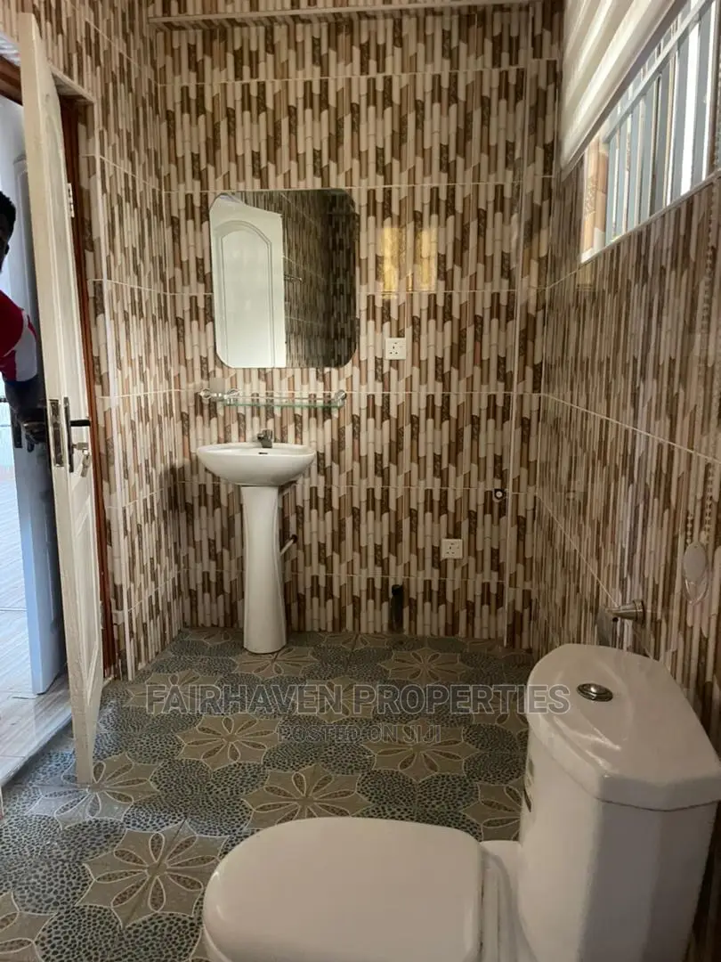 1bdrm Apartment in Tseaddo, Burma Camp for Rent
