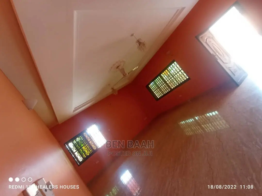5bdrm House in Ben Properties, Haatso for rent