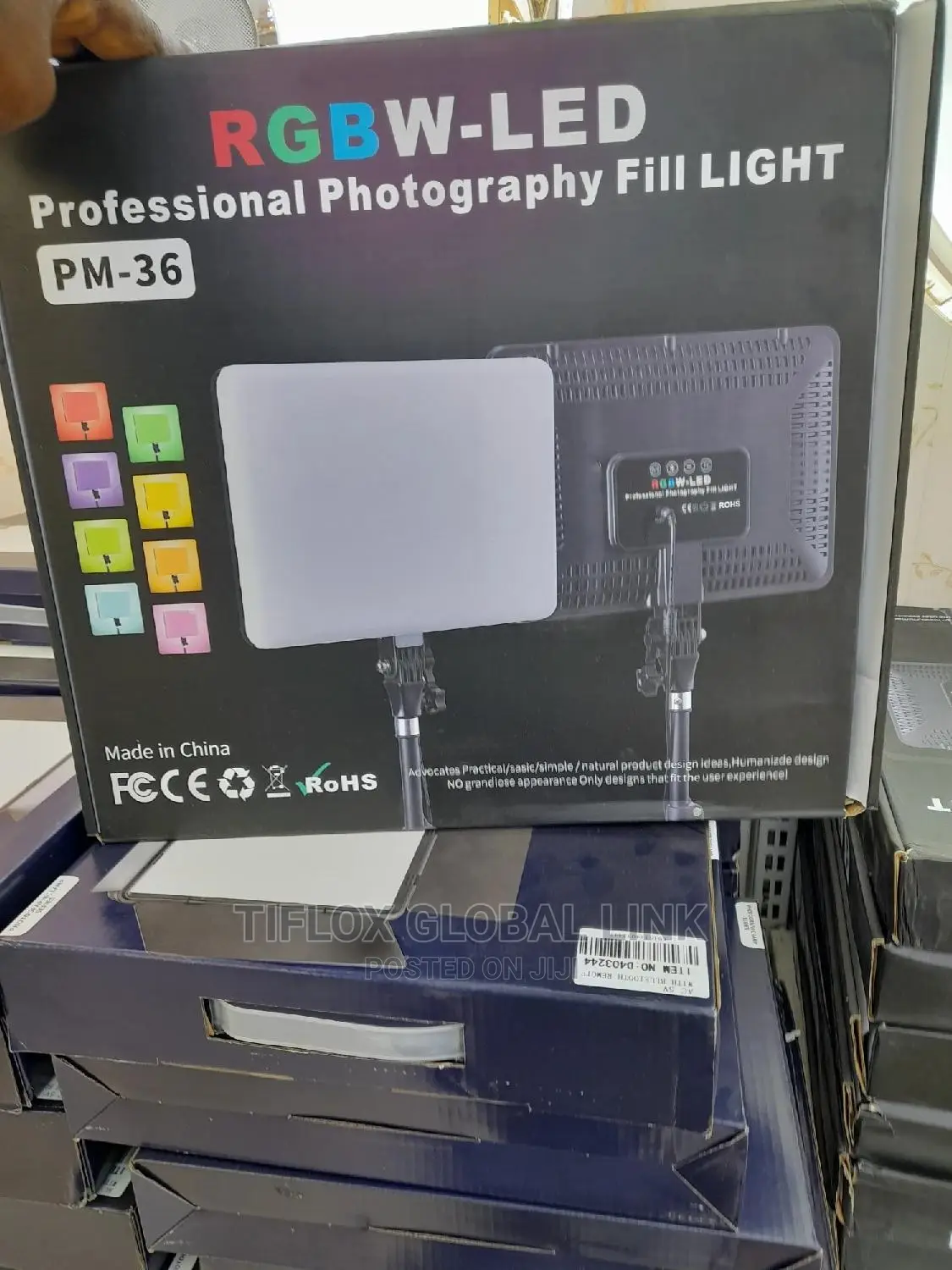 Rgb W-led Studio Light