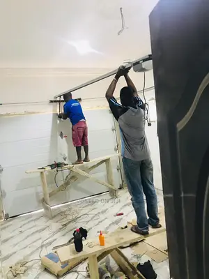 Quality Automatic Garage Door