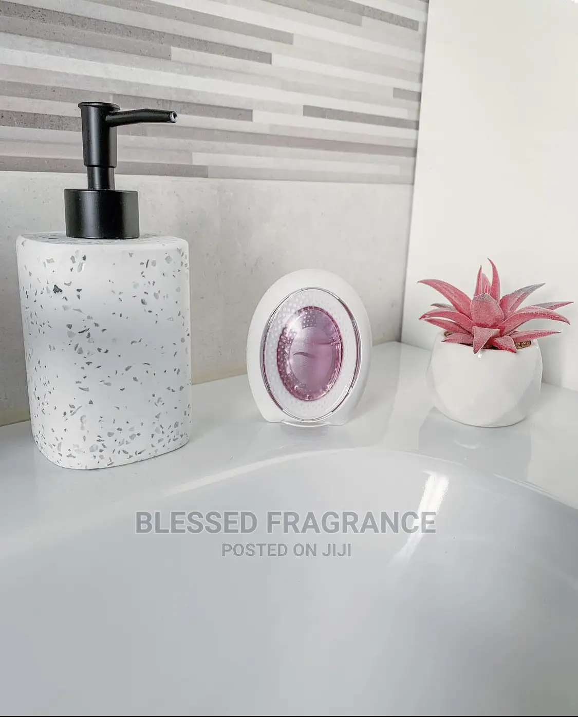 Febreze Bathroom Air Freshener