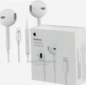 Apple Earpods With Lightning Connector