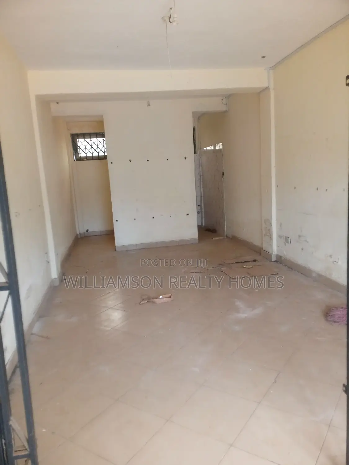 Business Spacious Shop/Store/Office Space For Rent