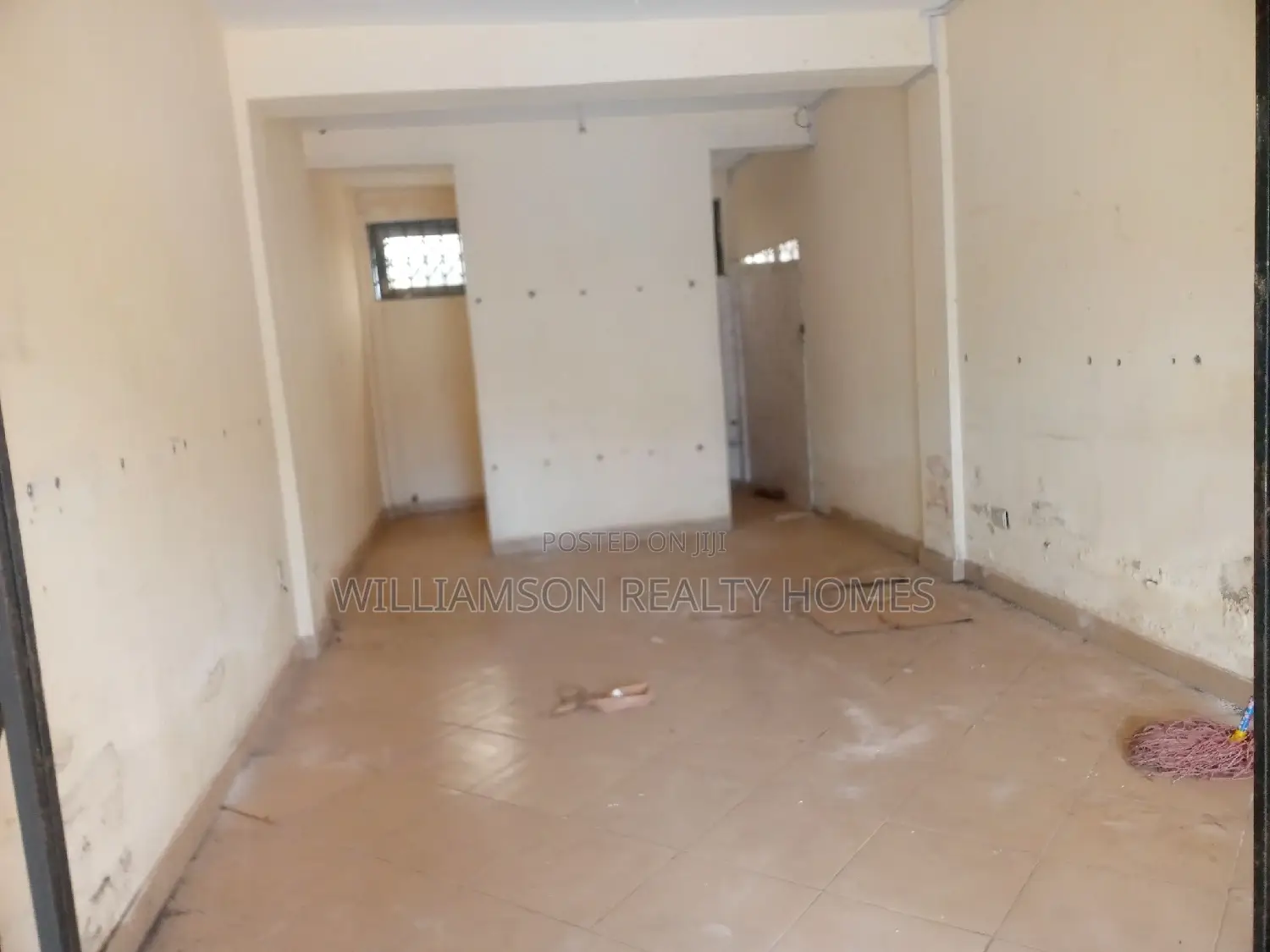 Business Spacious Shop/Store/Office Space For Rent
