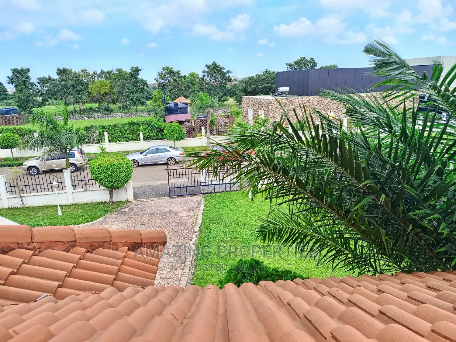 5bdrm House in Amazing Properties, East Legon for sale