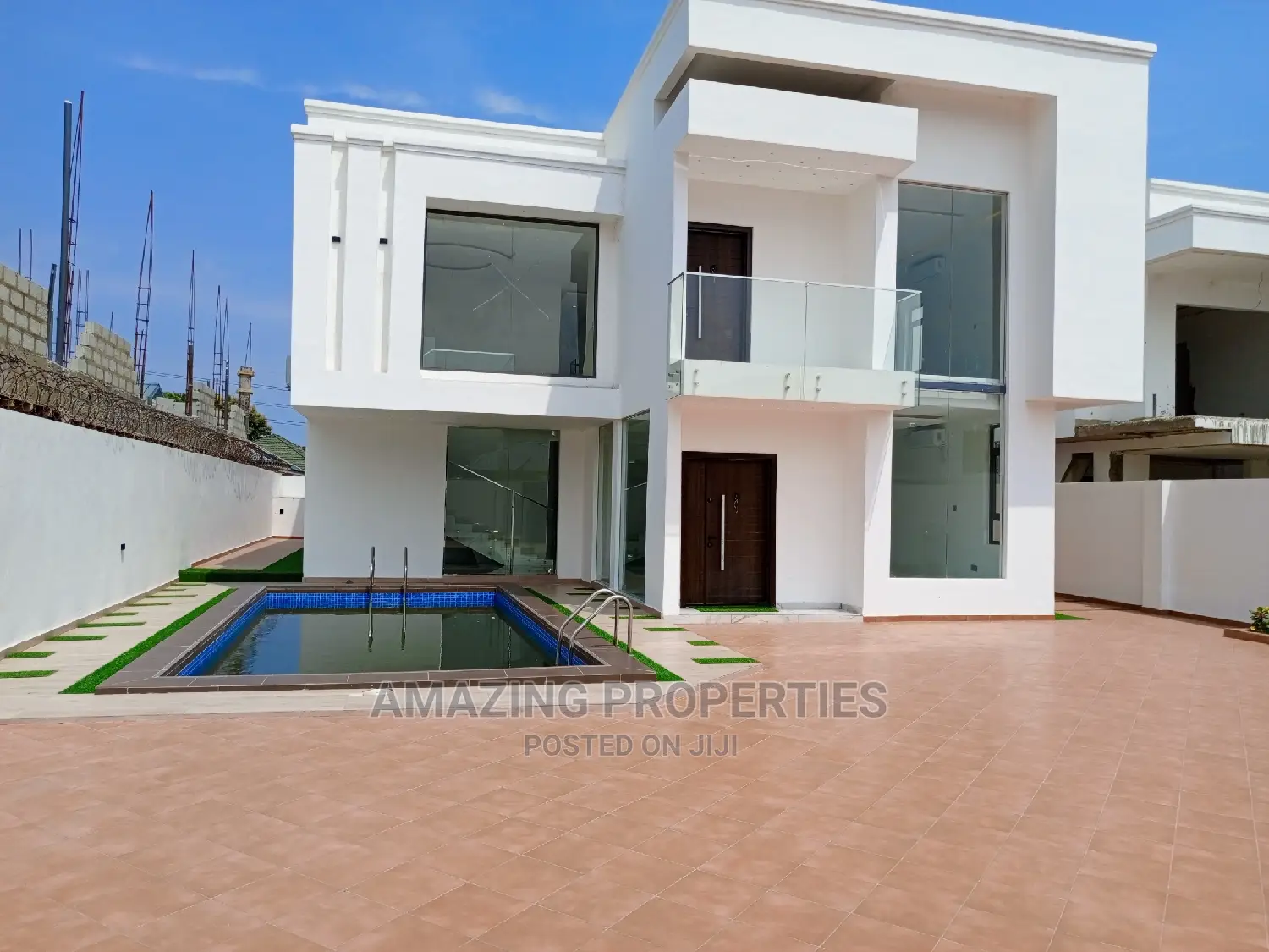 4bdrm House in East Legon, Spintex for Sale