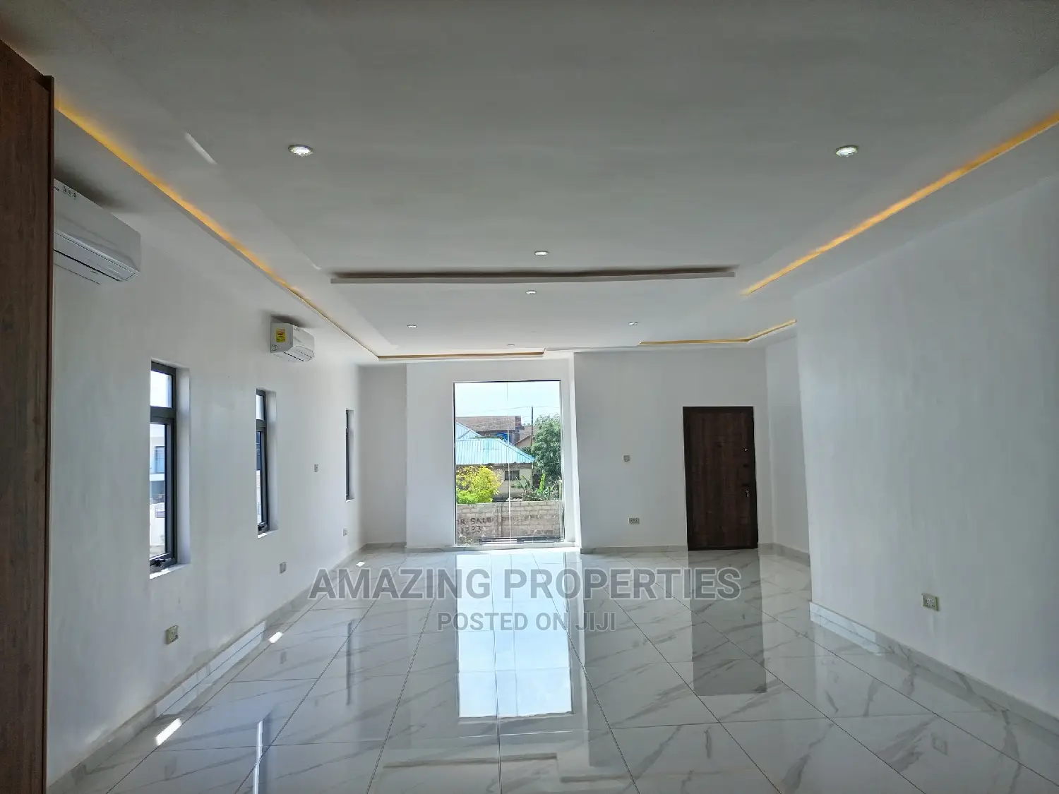 4bdrm House in East Legon, Spintex for Sale