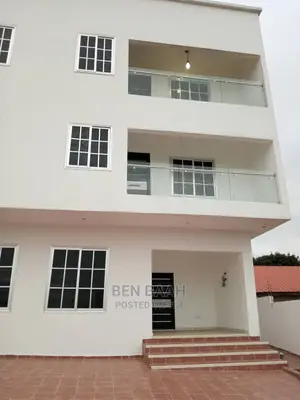 4bdrm Duplex in Ben Properties, Dome for rent