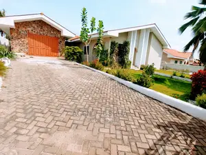 3bdrm House in Regimanuel Estate for rent