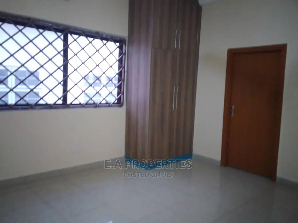 3bdrm Apartment in E a Properties, New Legon for Rent