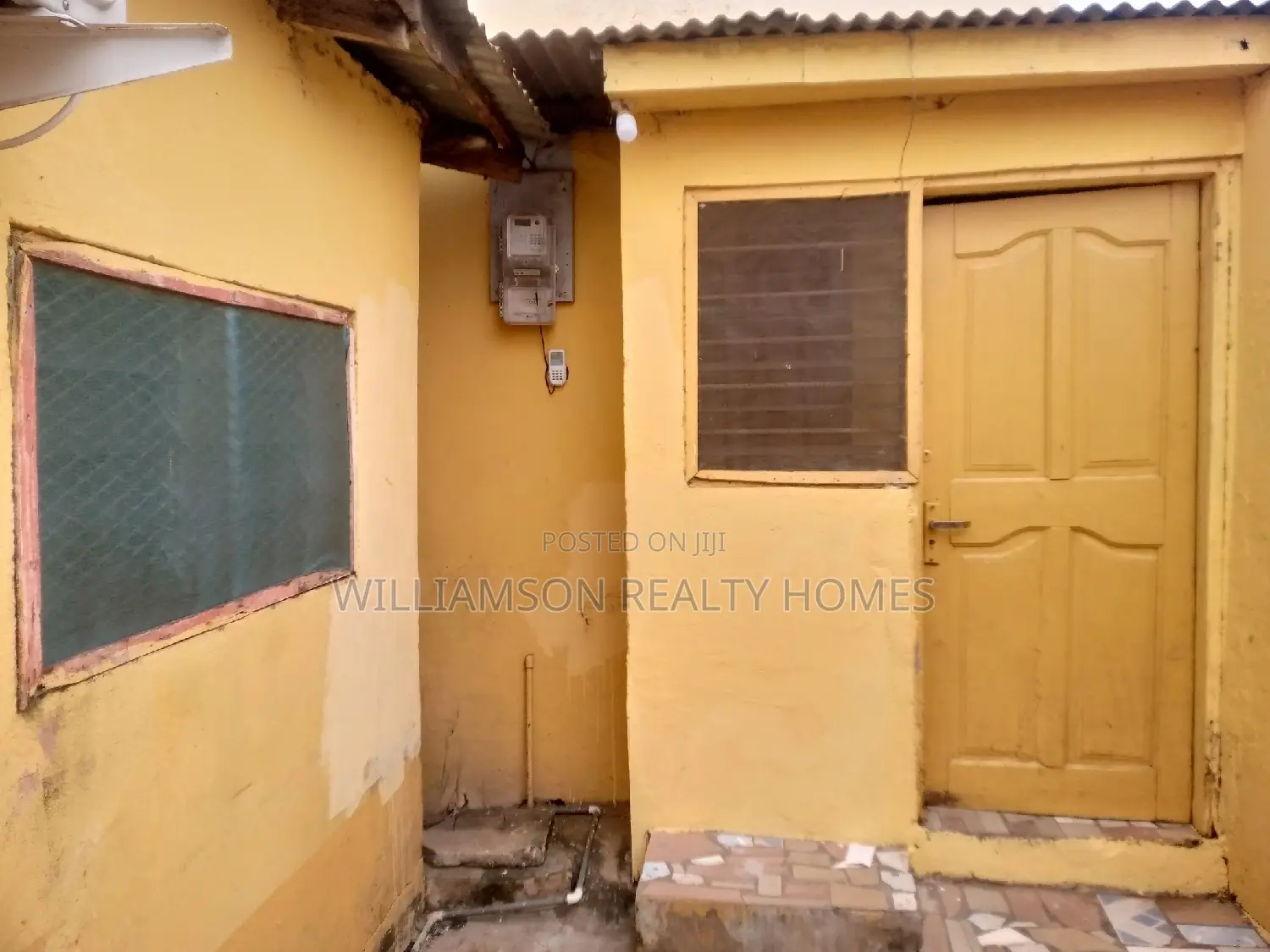 1bdrm Apartment in Community 18 Area, Spintex for rent