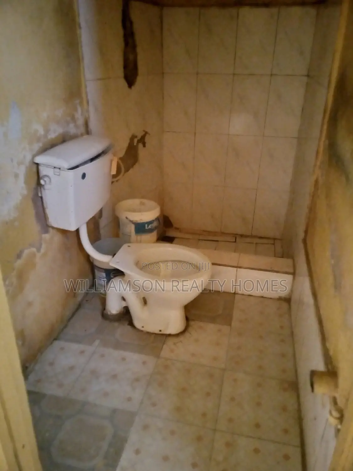 1bdrm Apartment in Community 18 Area, Spintex for rent