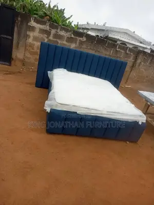 Queen Size Bed And Mattress