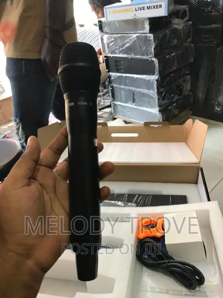 Shure Adx 400 Axient Digital Wireless Microphone