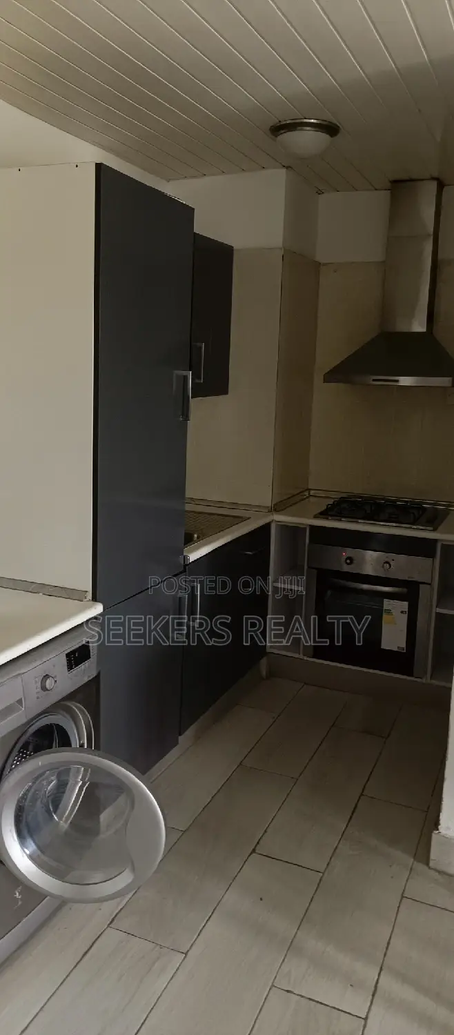 Furnished 2bdrm Apartment in Seekers Realty, Estates for Rent