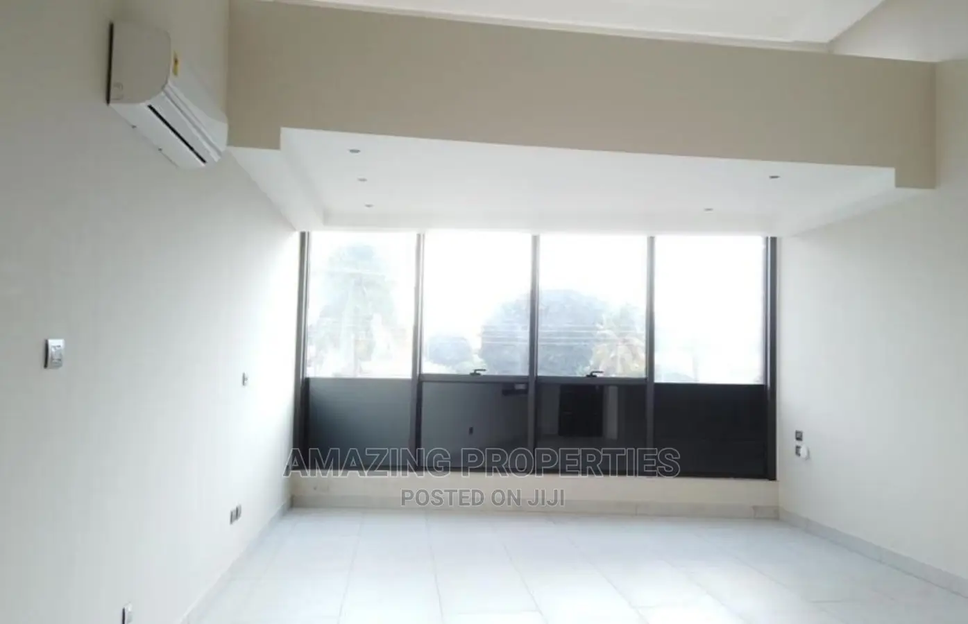5bdrm House in East Legon for Rent