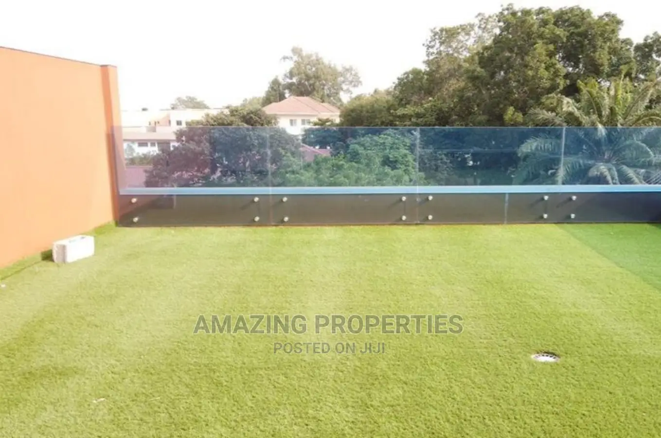 5bdrm House in East Legon for Rent