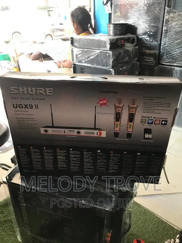 Shure Ugx9 Ii Cordless Microphone