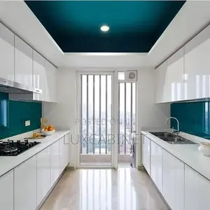 Customize Kitchen Cabinets