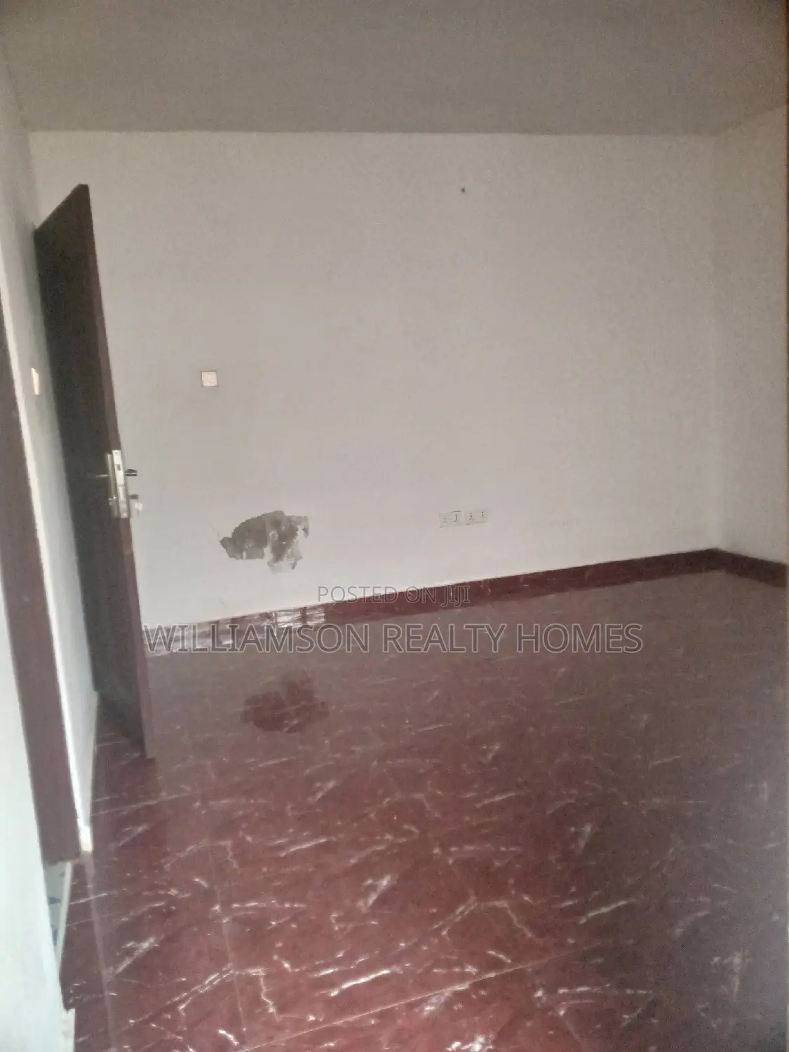 1bdrm Apartment in Community 18 Baptist, Spintex for rent