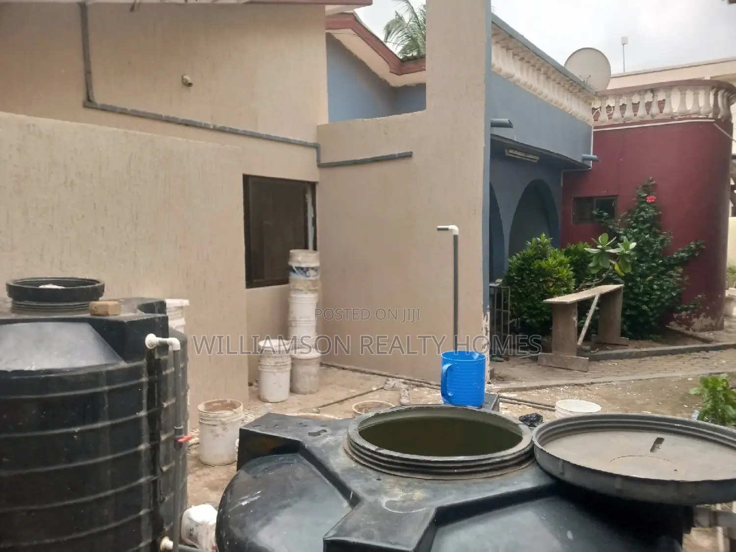 4bdrm House in Community 18, Spintex for rent