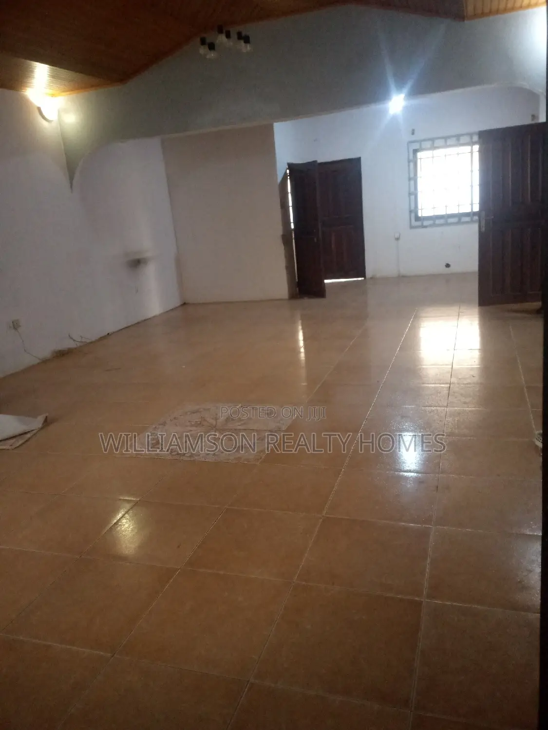 4bdrm House in Community 18, Spintex for rent