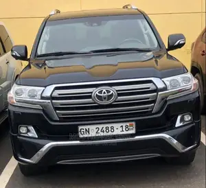Car for Rent . Land-Cruiser for Rent in Ghana for Weddings