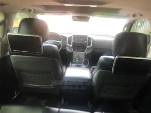 Car for Rent . Land-Cruiser for Rent in Ghana for Weddings