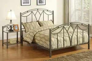Quality Metal Stuffing Bed/Queen Size Bed/Bed