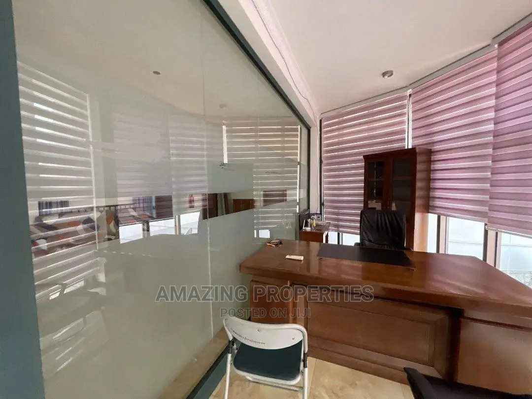 Furnished 8bdrm House in East Legon for Rent
