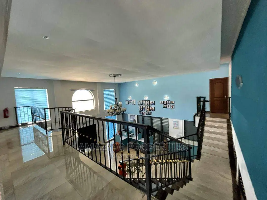 Furnished 8bdrm House in East Legon for Rent