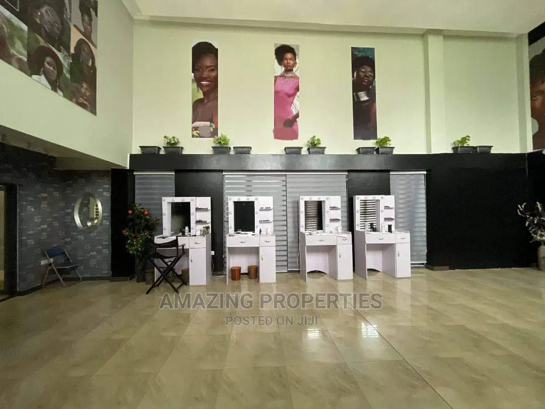Furnished 8bdrm House in East Legon for Rent