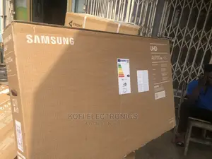 3-Bezelles Design Led Tv Samsung 109 Cm (43") 43au7172,