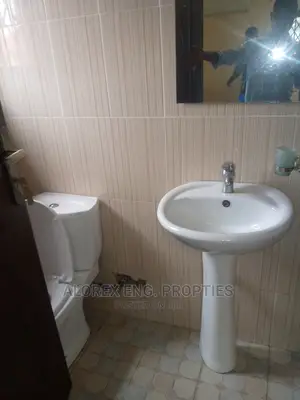 3bdrm House in Self Compound, Oyarifa for rent