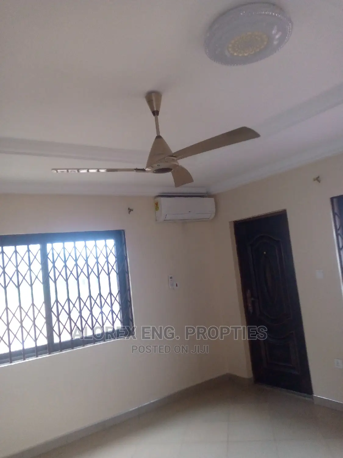 3bdrm House in Self Compound, Oyarifa for rent