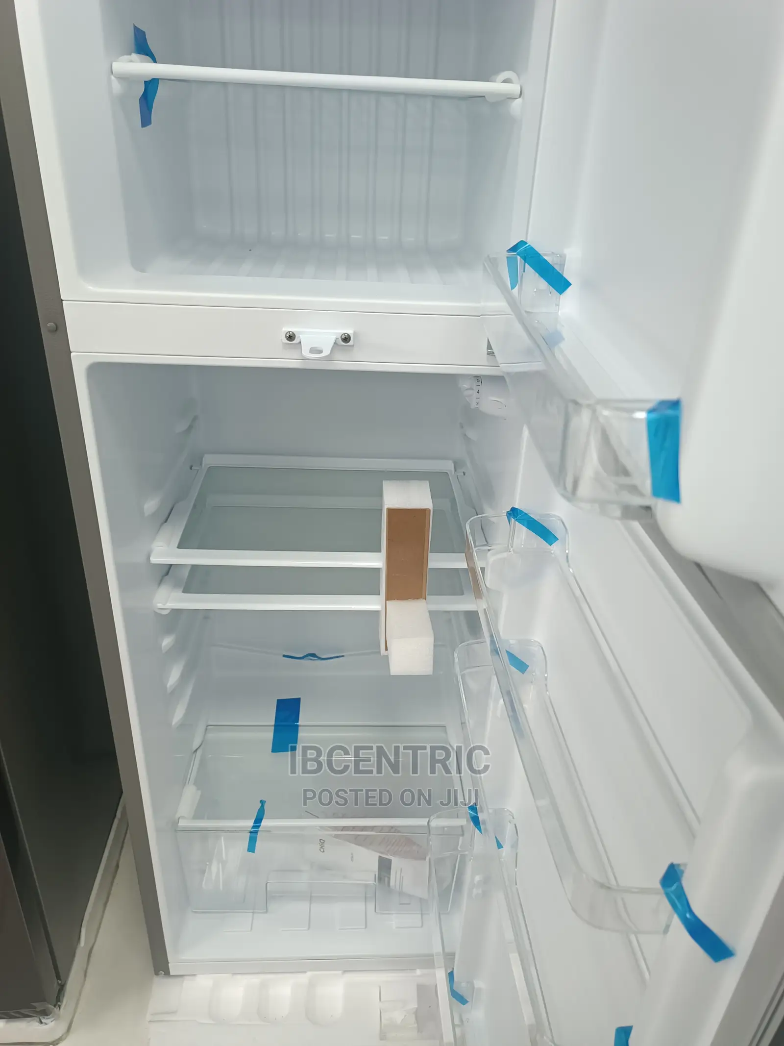 Chiq 270L Top Freezer Double Door Refrigerator