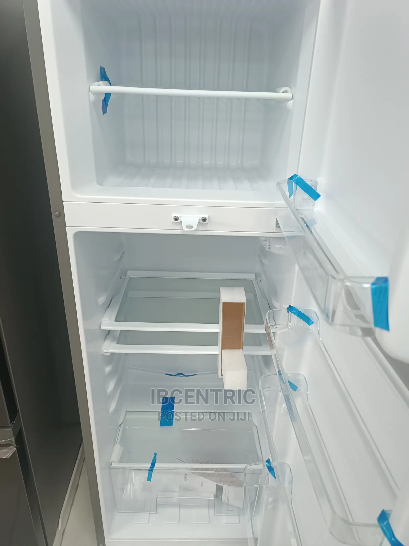 Chiq 270L Top Freezer Double Door Refrigerator