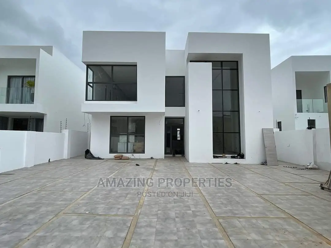 4bdrm House in Burma Camp for Rent