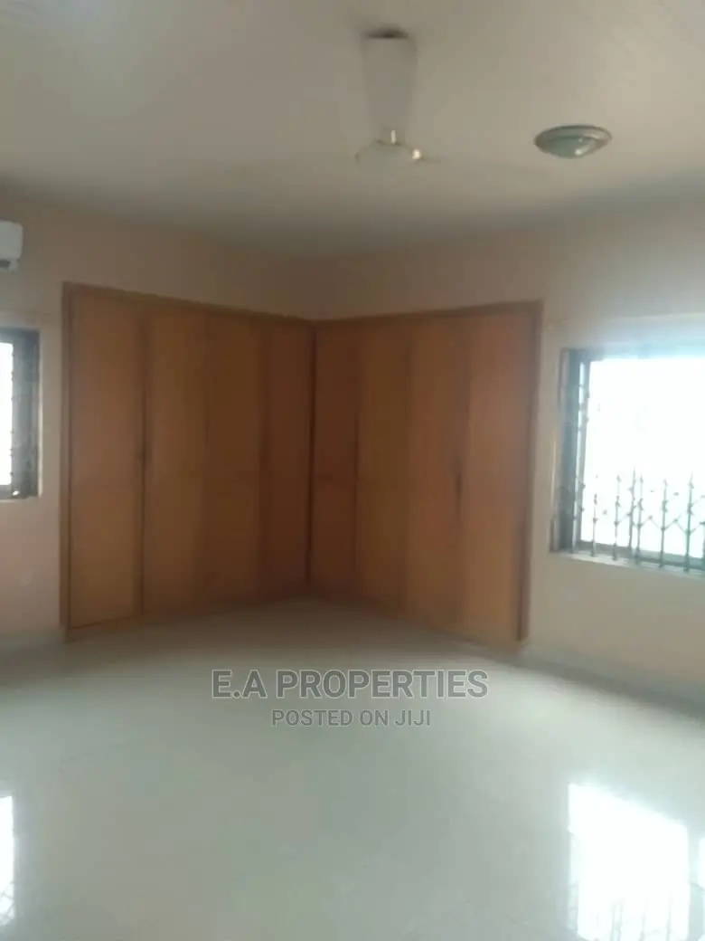 3bdrm Apartment in E a Properties, Ability for Rent