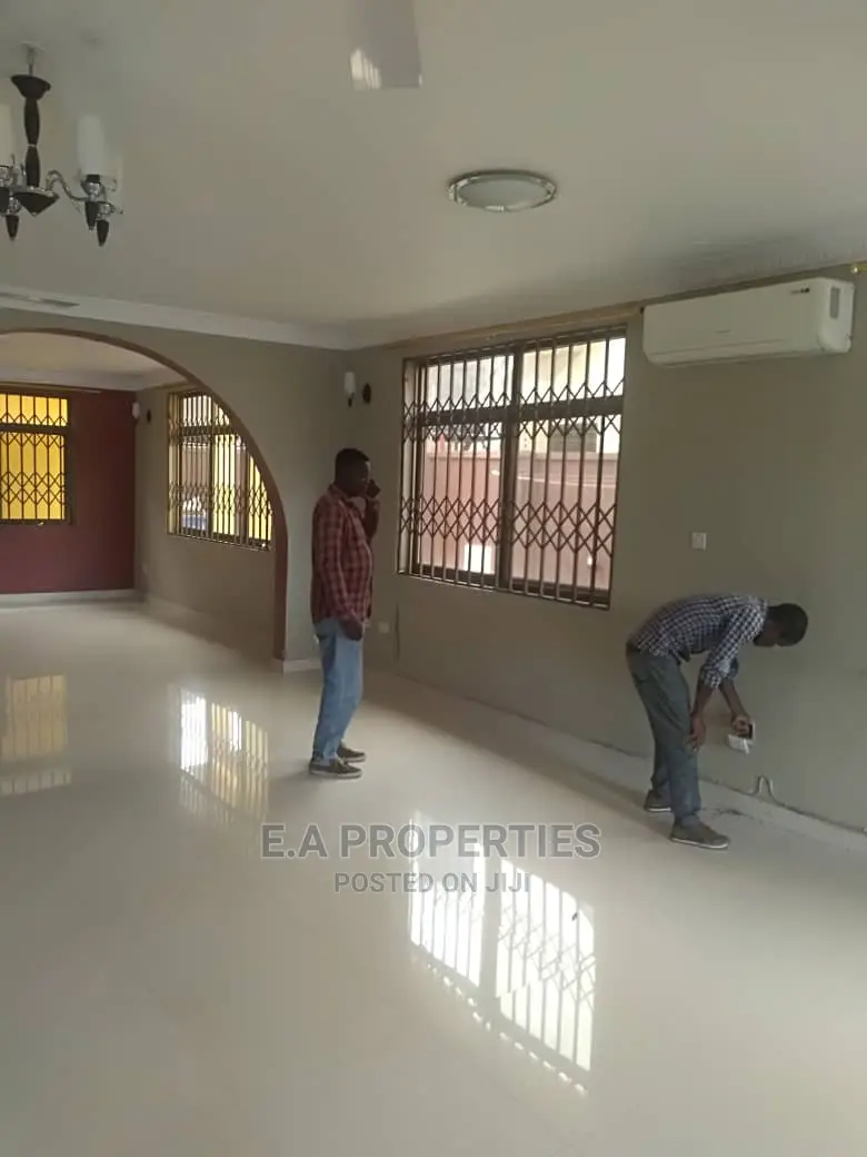 3bdrm Apartment in E a Properties, Ability for Rent