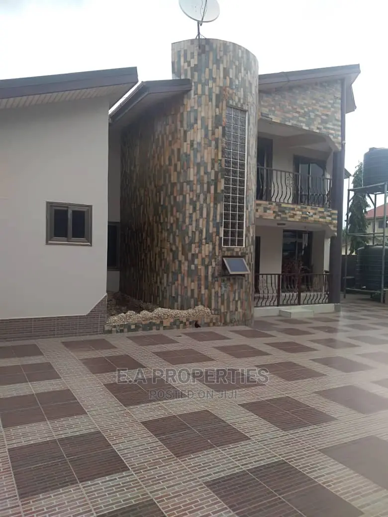6bdrm House in E a Propertis, Ability for Sale