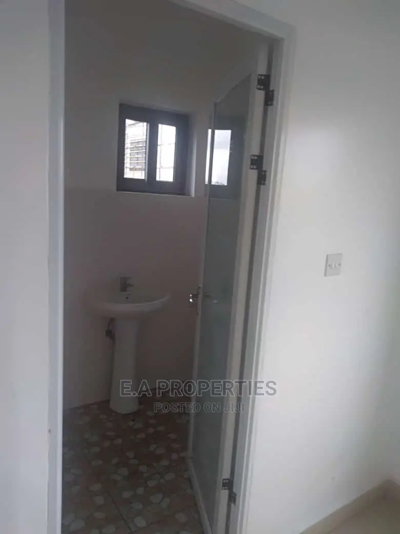 3bdrm Apartment in E a Properties, Ability for Rent