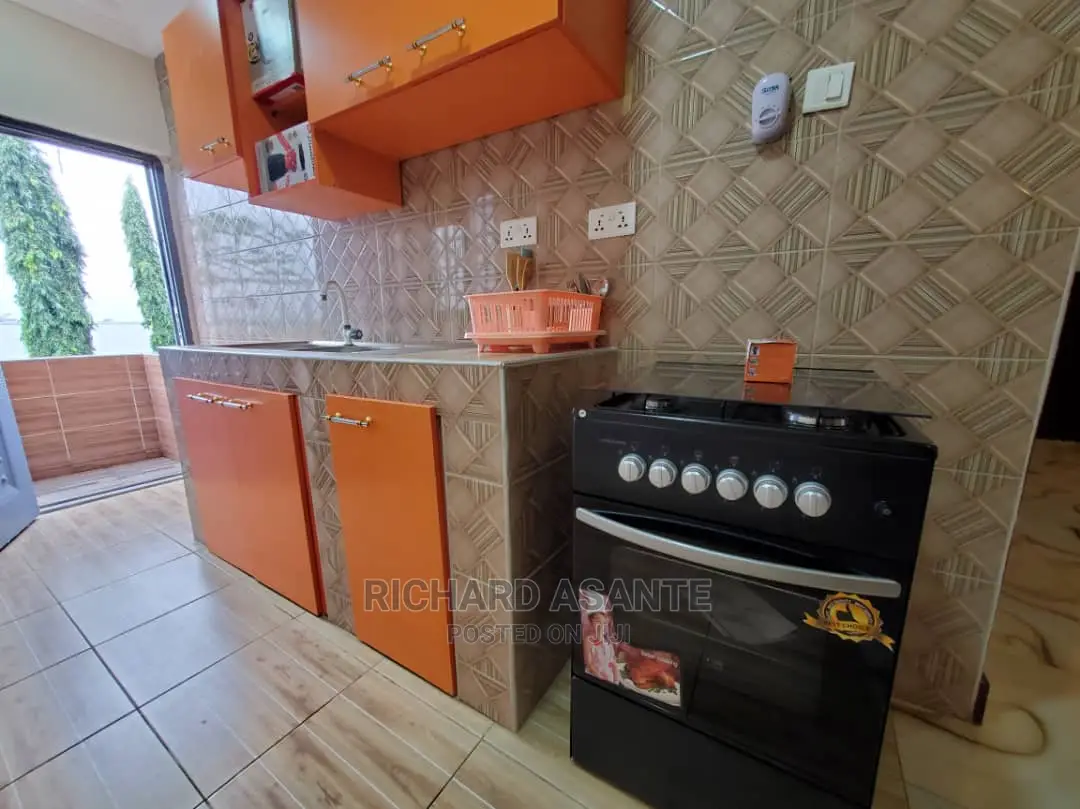 Exctv Bedroom With Kitchen, Heater in Bathroom at Pokuase
