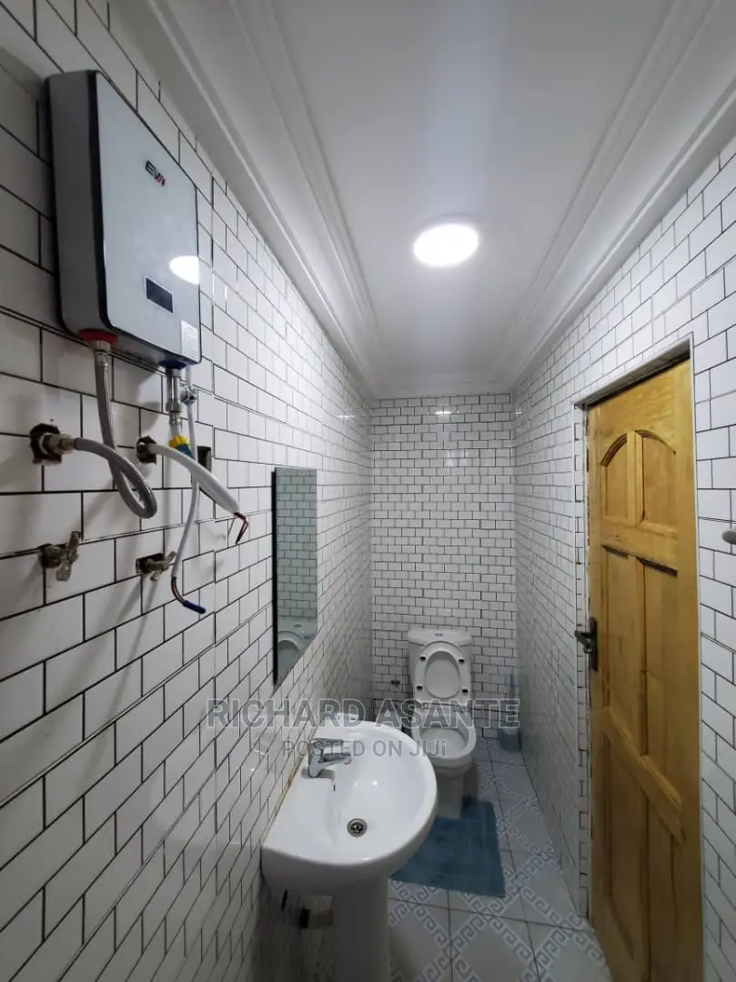 Fully Furnished 1 Bedroom Apartment at Fise Amasaman