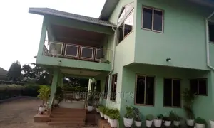7bdrm Mansion in Dki Properties, Owusu Ansah for sale